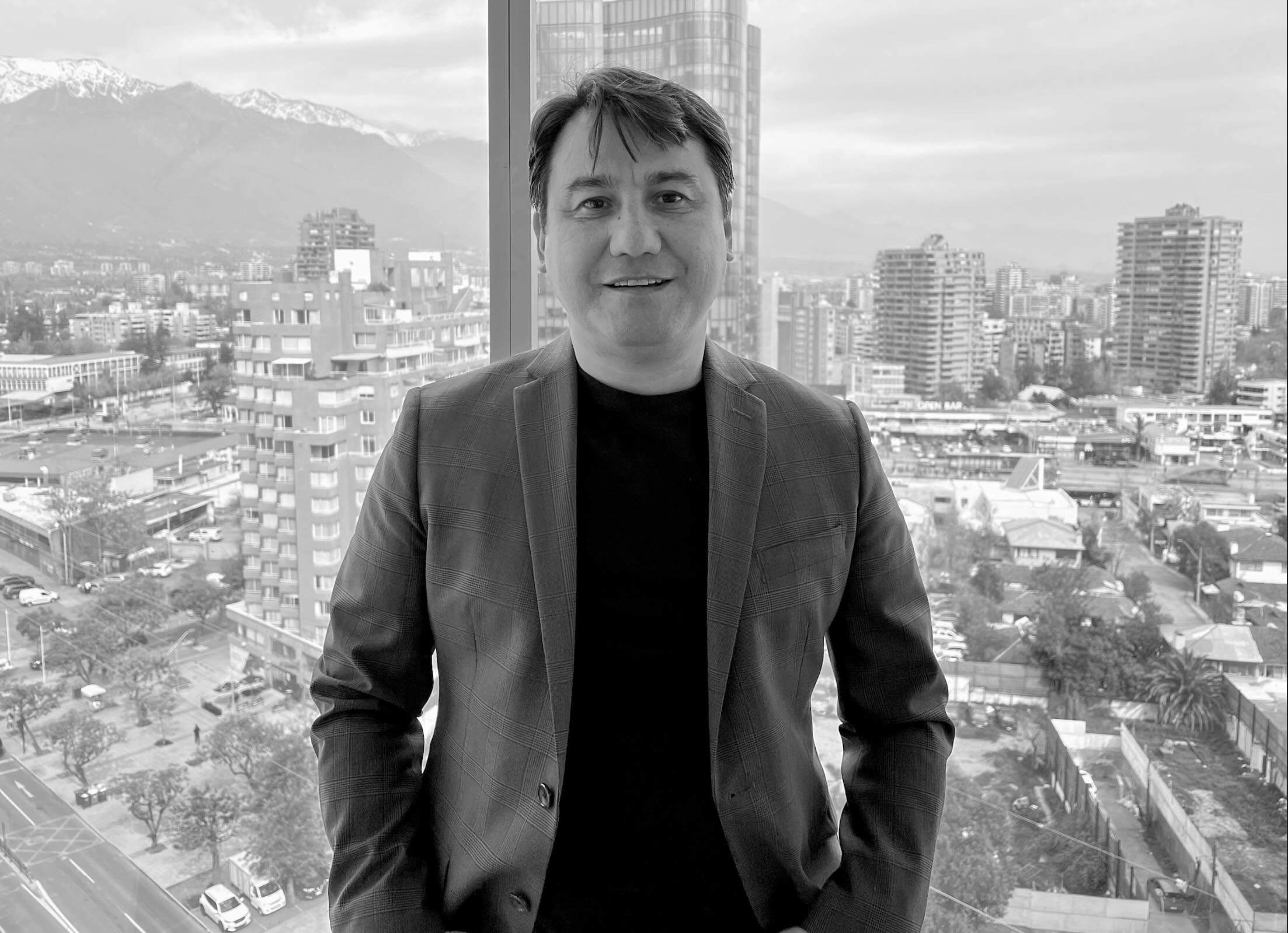 Cristi?n Mart?nez: ?El sector inmobiliario es motor de la econom?a chilena?